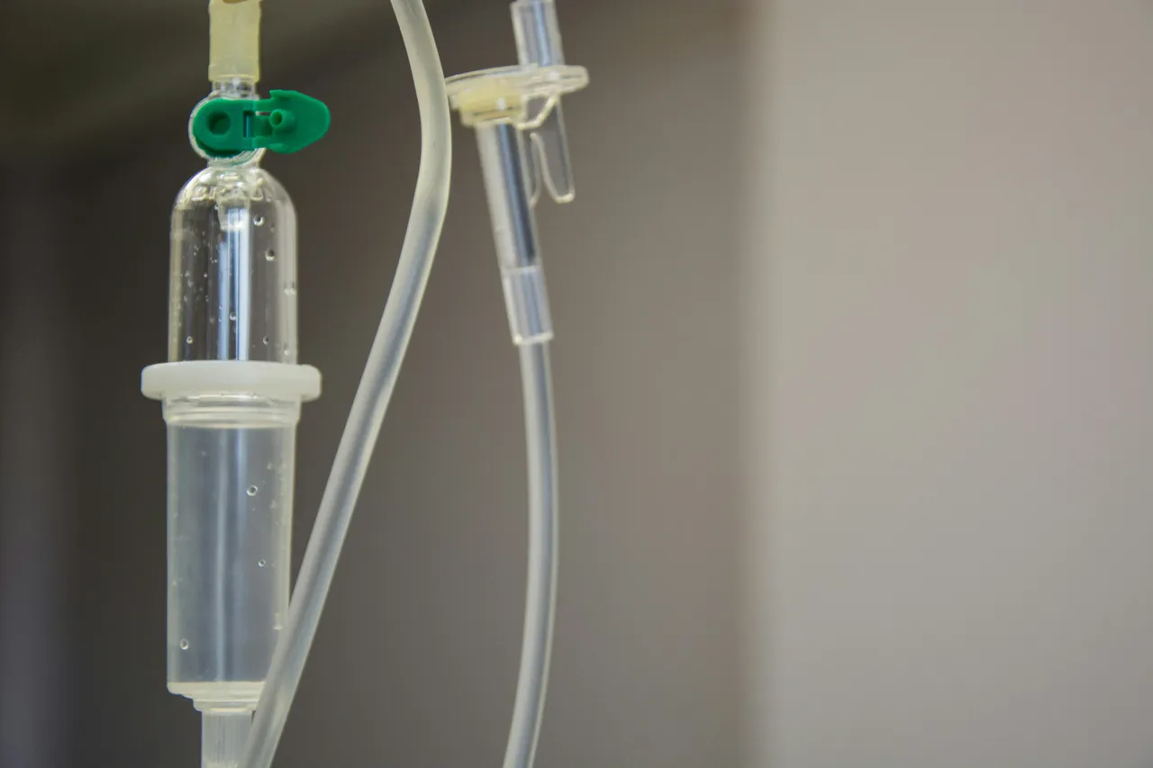 Il tempo impensabile che le tue vene sopportano durante una flebo: ecco cosa succede davvero