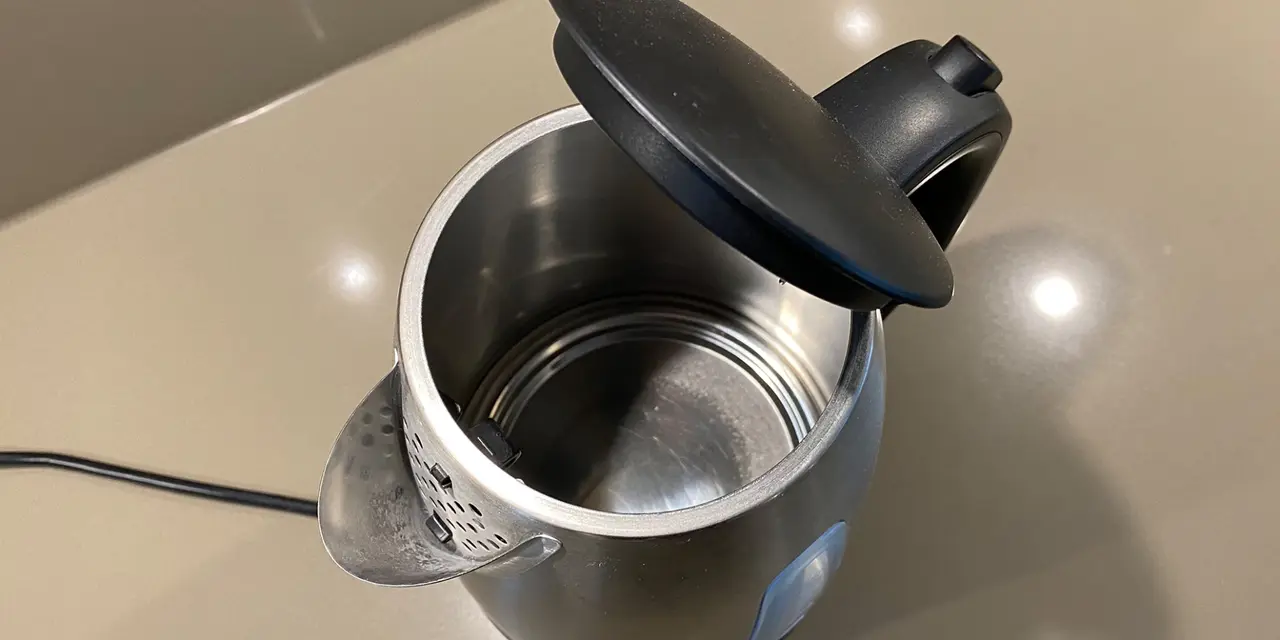 Come eliminare il calcare dal bollitore